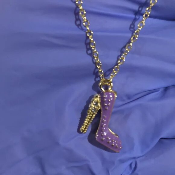 Gold & Purple High Heel Stiletto Pendant Necklace – Fashion Charm Jewelry Women - Picture 6 of 7